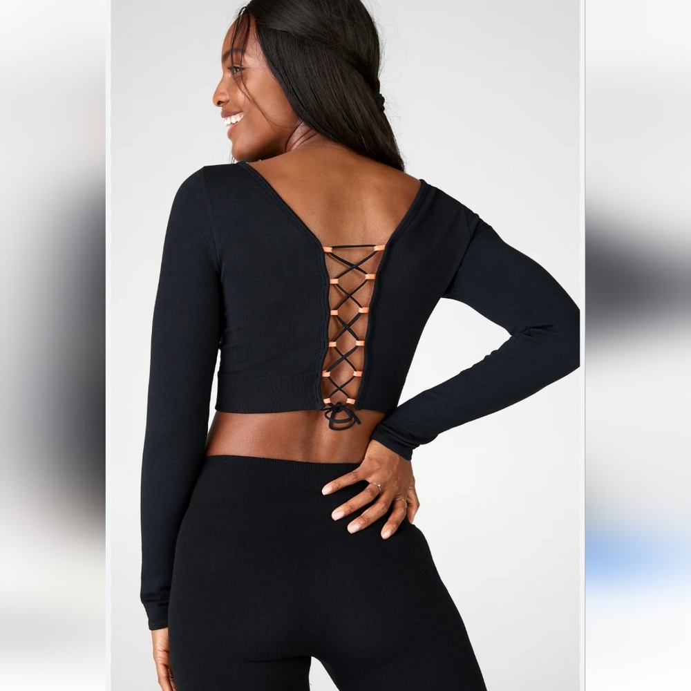 Fabletics Kinsley Lace-Up Top